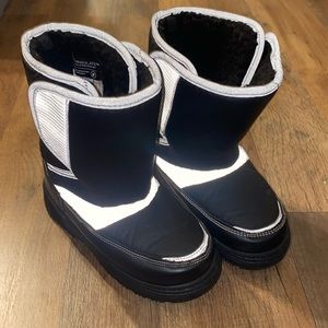 Falls Creek 3M Thinsulated Snow Boots Size 10
